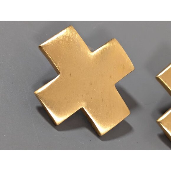Vintage Avon Gold Tone Matte Cross Earrings Bold Statement Retro - Picture 3 of 6
